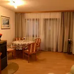 Rum i privatbostad Cleopatra - Zimmervermietung *