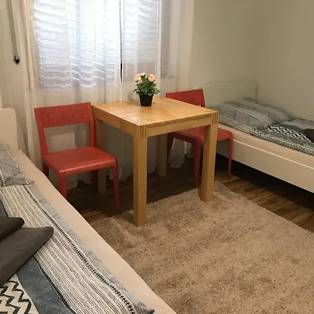 Δωμάτια σε οικογενειακή κατοικία Cleopatra - Zimmervermietung