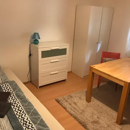 Rum i privatbostad Cleopatra - Zimmervermietung *