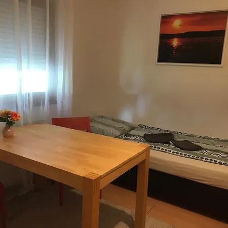 Cleopatra - Zimmervermietung * Oranienburg