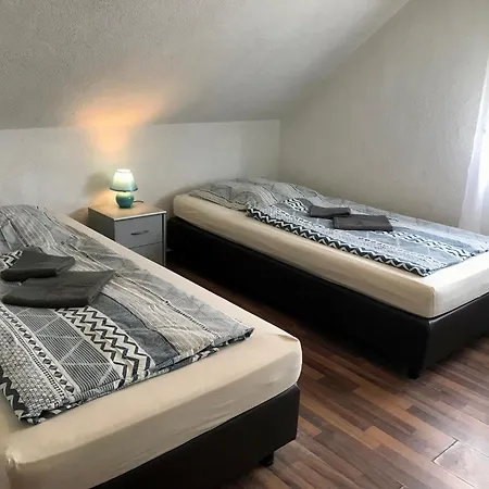 Δωμάτια σε οικογενειακή κατοικία Cleopatra - Zimmervermietung Oranienburg