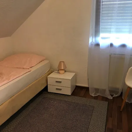 Rum i privatbostad Cleopatra - Zimmervermietung *