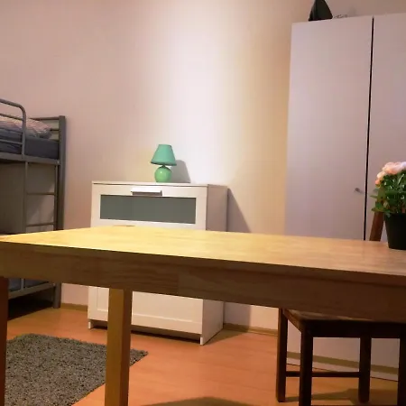 Homestay Cleopatra - Zimmervermietung Oranienburg