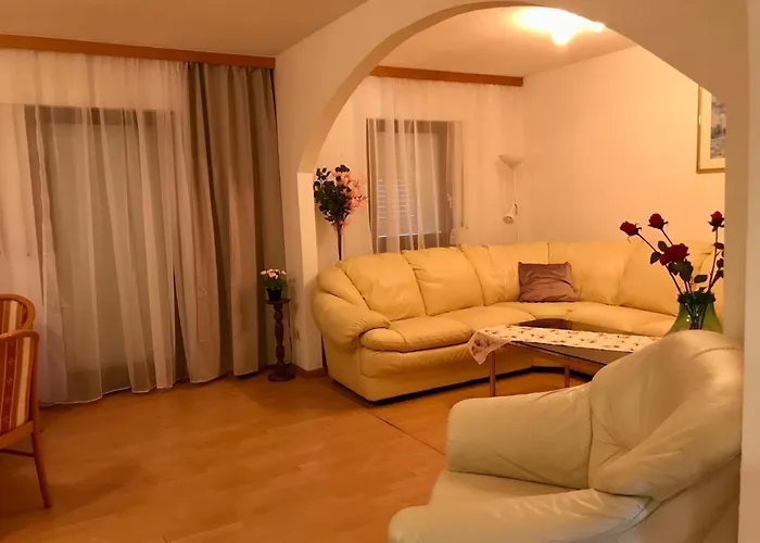 Rum i privatbostad Cleopatra - Zimmervermietung