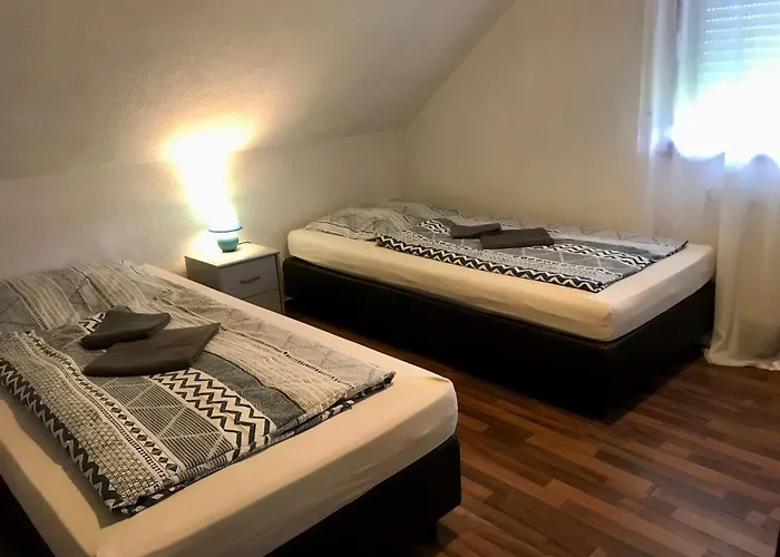 Cleopatra - Zimmervermietung منزل للإقامة أورانينبورغ