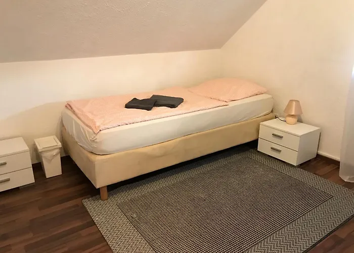 Cleopatra - Zimmervermietung * Oranienburg